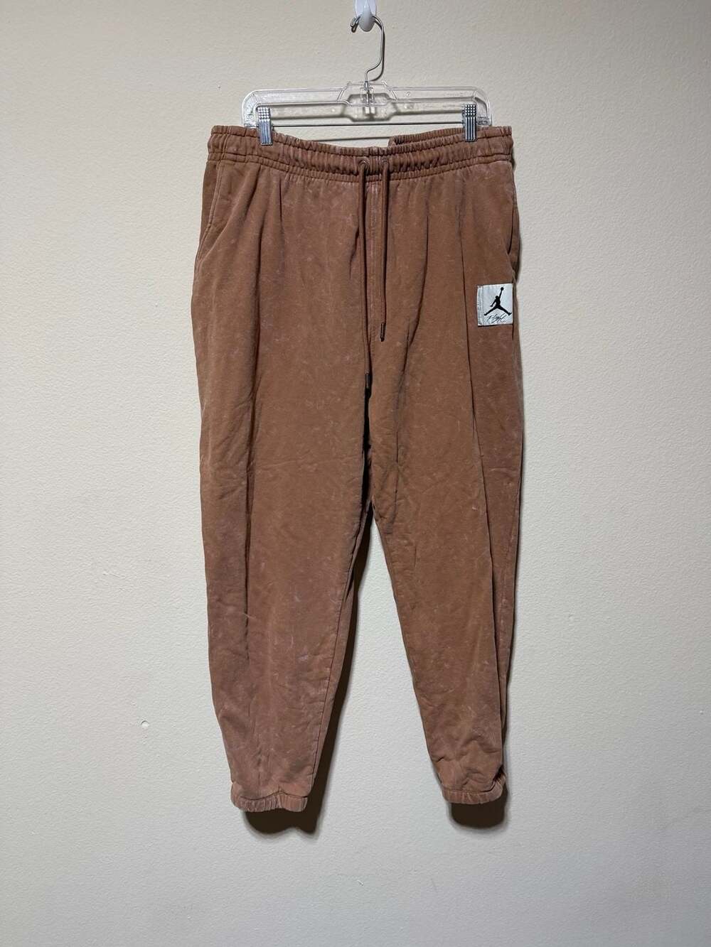 Jordan Flight Statement Fleece Washed Joggers in Mineral Clay